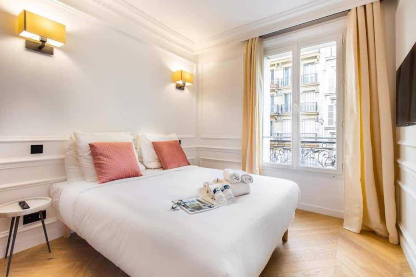 Newly Rebuilt By Architect - Center Of Paris Apartment Екстериор снимка