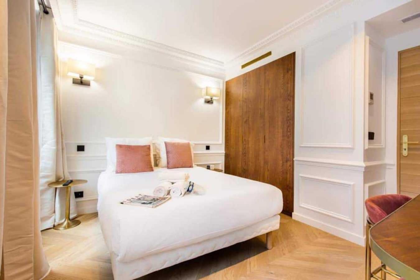 Newly Rebuilt By Architect - Center Of Paris Apartment Екстериор снимка